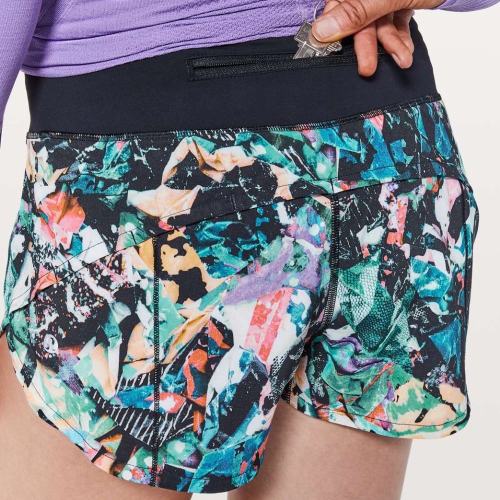 Lululemon Speed Up Short 2.5" Color Crush Multi / Black